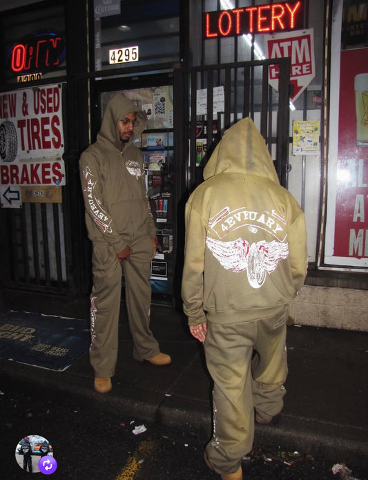 4EVEUARY OLIVE GREEN FADED SWEATSUIT